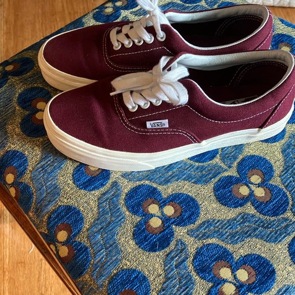 Vans Oxblood sneakers! Preloved ❤️ - Picture 4 of 14